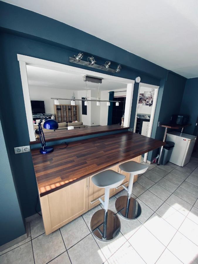 Parking & 100M2 En Plein Centre Ville Apartment Reims Exterior foto
